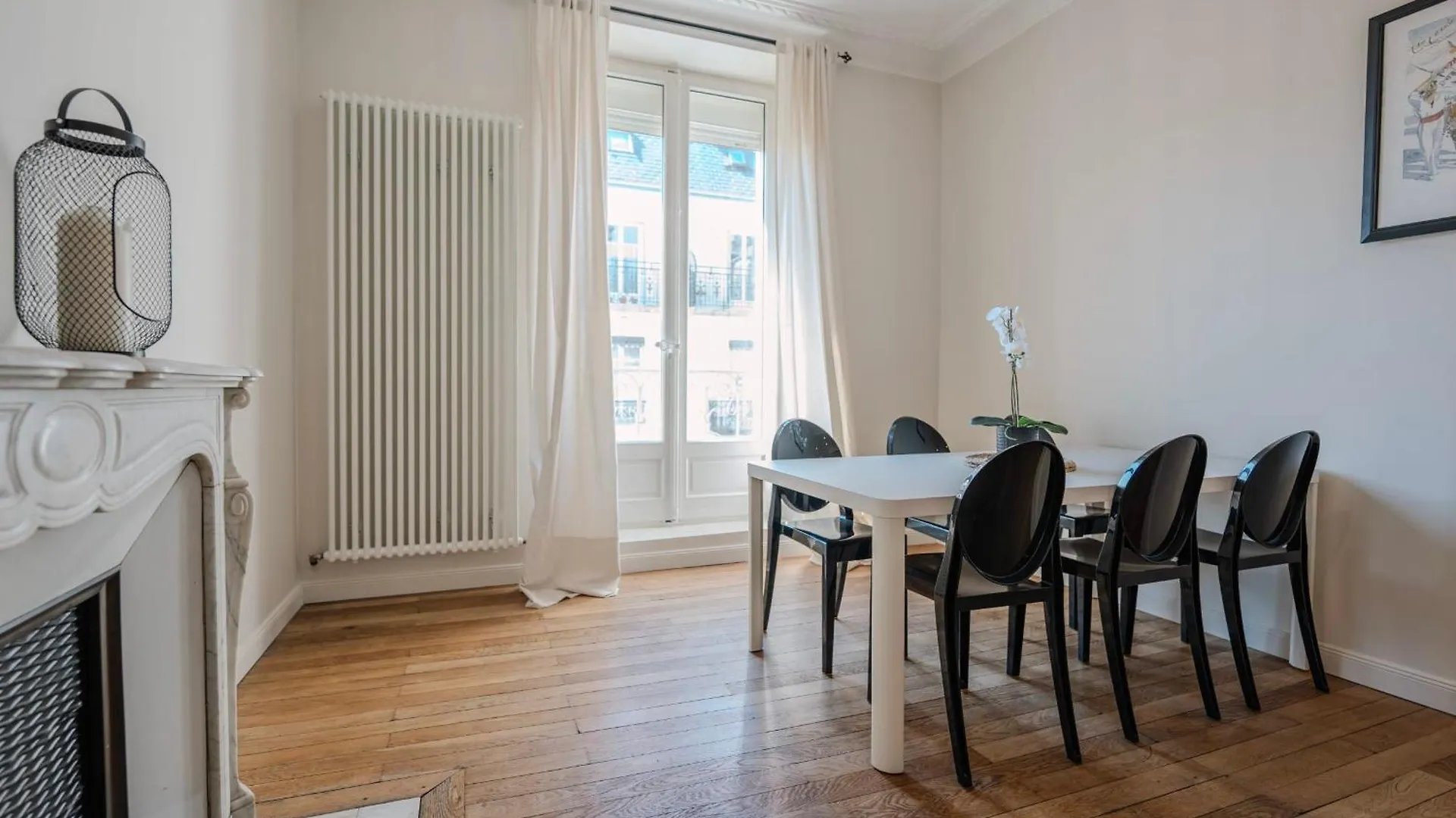 #Hw Le Mazet Hyper-Centre Haussmanian Apartment Grenoble France