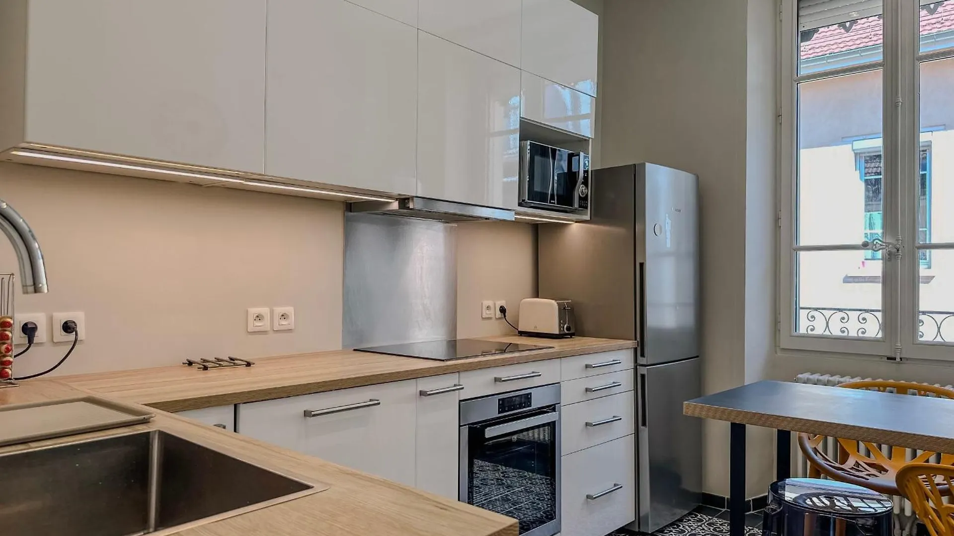 #Hw Le Mazet Hyper-Centre Haussmanian Apartment Grenoble 0*,